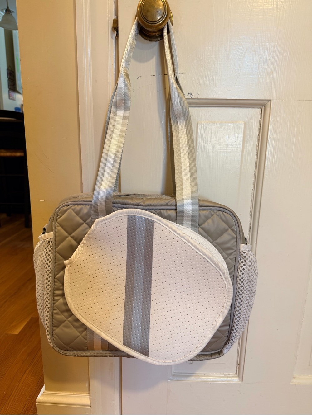 HAUTE SHORE quilted pickle ball bag